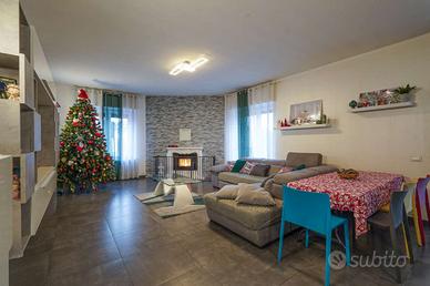 CASA SEMINDIPENDENTE A CISERANO