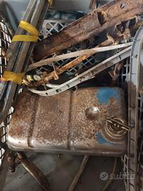 moltissimi ricambi lambretta j50 