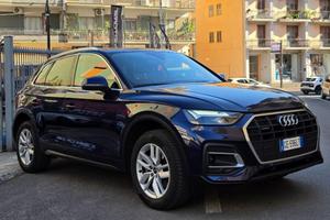 AUDI Q5 40 TDI quattro S tronic Advanced