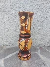 Vaso in legno