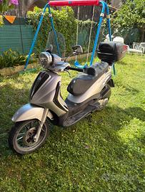 Piaggio Beverly Tourer 300 ie
