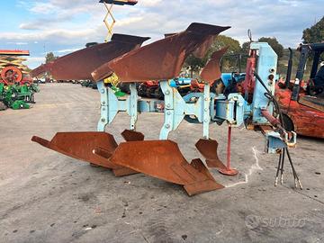 ARATRO BIVOMERE REVERSIBILE MORO 160 HP