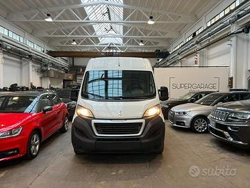 Peugeot Boxer 330 2.2 BlueHDi 140 L3H2