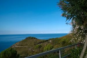 Trilocale indipendente con giardino