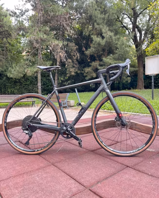 Gravel bicicletta