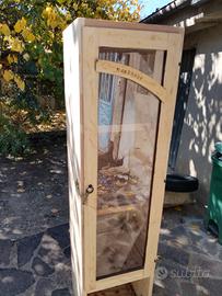 espositore vetrina  fatta a mano 