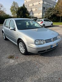 Volkswagen golf 4 mothion