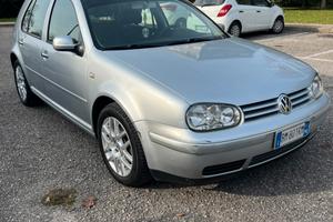 Volkswagen golf 4 mothion