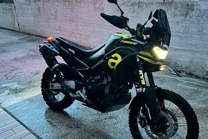 APRILIA TUAREG 660