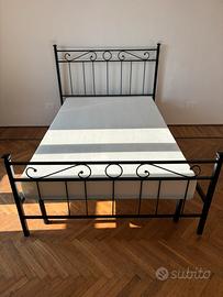 Letto Una Piazza e Mezza