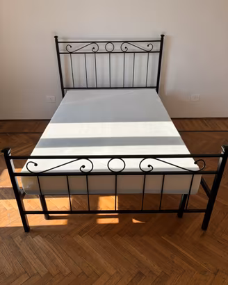 Letto Una Piazza e Mezza