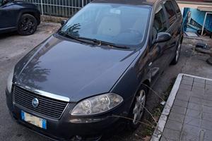 FIAT Croma 1.9 Multijet 16V Active