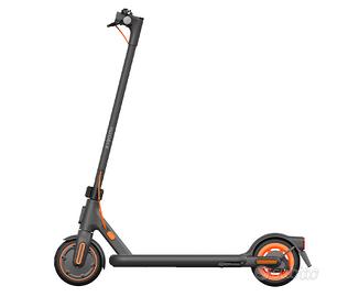 XIAOMI 4 GO SCOOTER