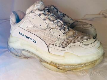 BALENCIAGA Triple S 41 Sneakers