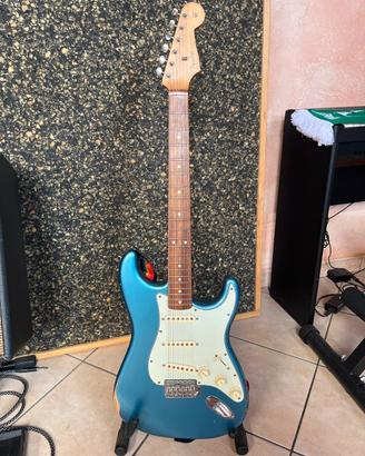 Fender stratocaster 60 road worn vintera
