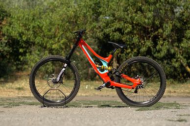 Specialized Demo 8 carbon 2018 bici downhill