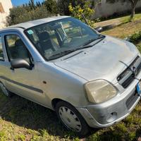 Opel agila 1000 cc GPL