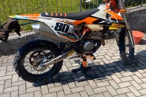 Moto enduro