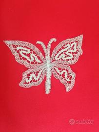 Farfalla in pizzo di Cantù 