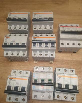 Magnetotermico  4 / 3 poli