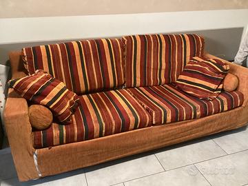 DIVANO LETTO TRE POSTI CON LETTO MATRIMONIALE