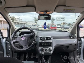 Fiat Grande Punto 1.2 FIRE 8V 65