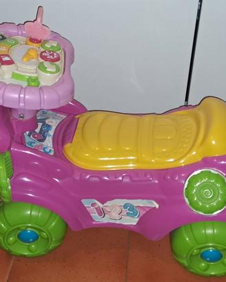 Macchinina cavalcabile 