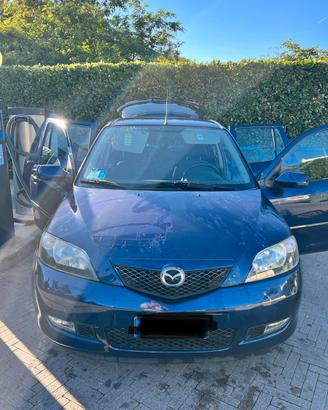 Madza 2  1.4 td cambio automatico