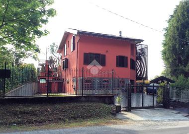 VILLA SINGOLA A CAMPARADA