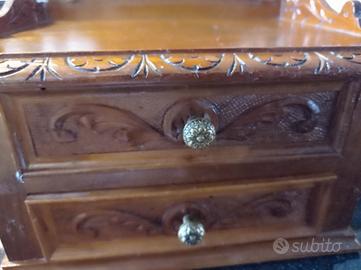 Portagioie artigianale, costruito da un antiquario