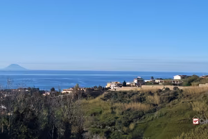 Roccavaldina, terreno agricolo pianeggiante circa