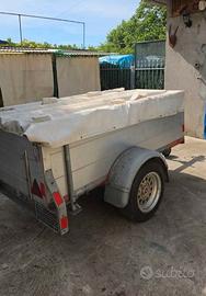 Rimorchio auto
