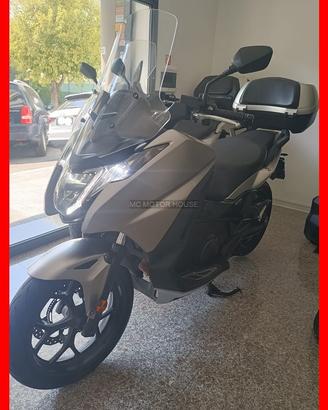 Honda integra 750 dct .rate.permute.garanzia.euro4
