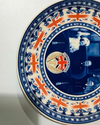 2 Piatti celebrativi Regina Inghilterra Elizabeth