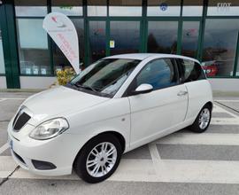 Lancia Ypsilon 1.4 Argento Ecochic GPL NEOPATENTAT