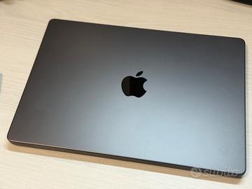 MacBook Pro 14" M4 con Apple Care+ attiva