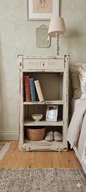Comodino shabby