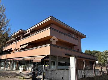 4 LOCALI A LENTATE SUL SEVESO