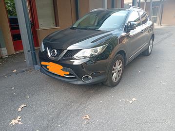 NISSAN QASHQAI ACENTA PREMIUM