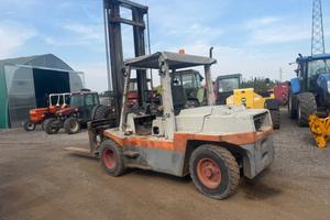 Carello elevatore OM 50 CHD