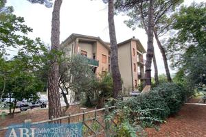 Appartamento di 105 m² con 4 locali e box auto a B