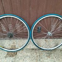 Ruote vintage mozzi Shimano cerchi mavic SUP 