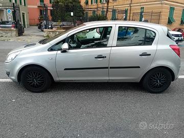 Opel Corsa 1.2 5 porte Edition