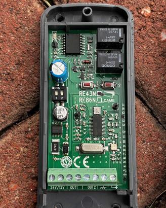 CAME RE862 ricevitore radio 2 canali 12/24V usato