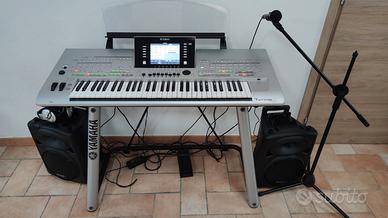 Yamaha Tyros 3 super accesoriata intonsa