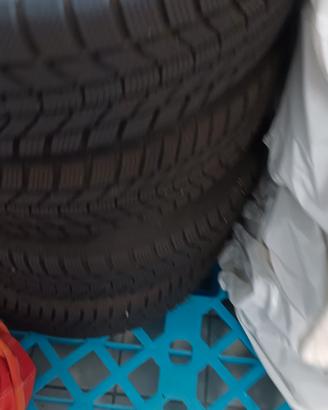 gomme da Neve Continental Winter contact 
