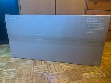 Samsung Odyssey G5 34” UltraWide Curvo 165Hz