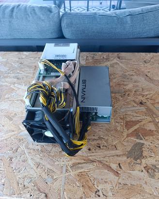 Antminer S9 14 TH/s con Braiin OS