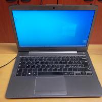 SAMSUNG 530U SCHERMO 13.3 POLLICI CORE I5 WIN 10