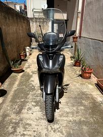 Moto sh 150